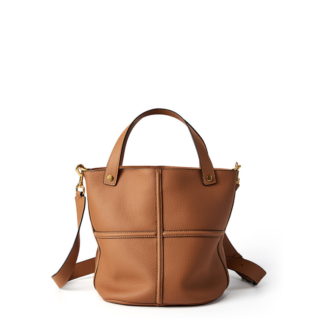 Belle Armoire – Caramel
