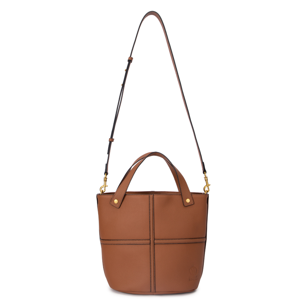 Belle Armoire – Caramel