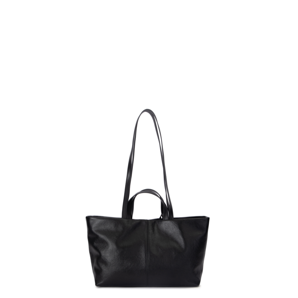 Le Marais – Black