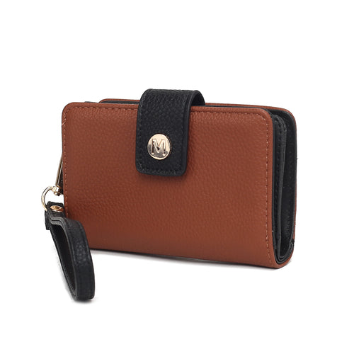 Chic Wristlet